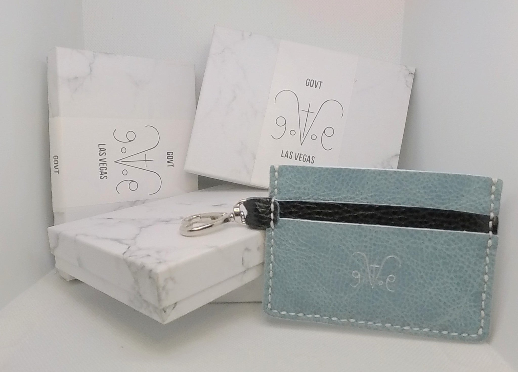 Extra Slim Cardholder V2 Great White